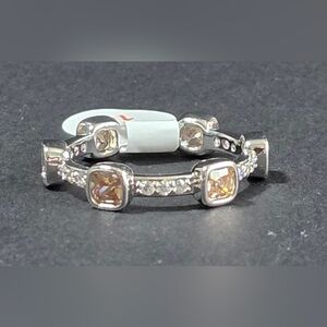 Chic Silver and Gold-Toned Women's Ring